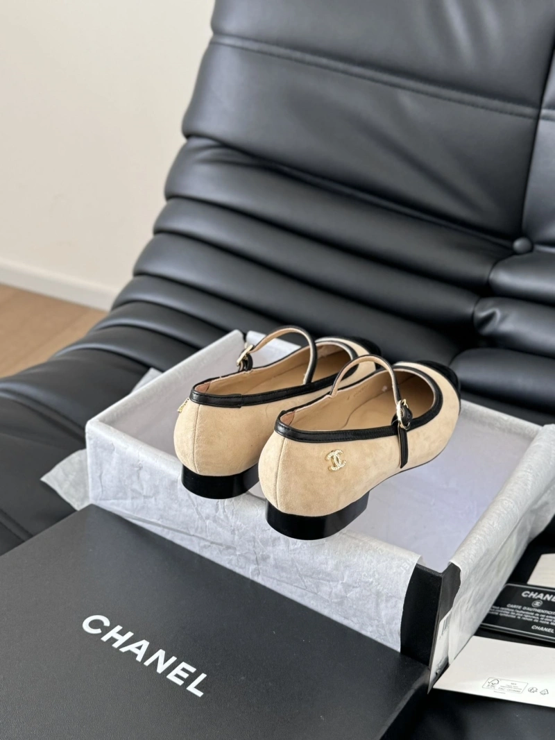 Fashionable Chxnxl Flat Shoes 126313