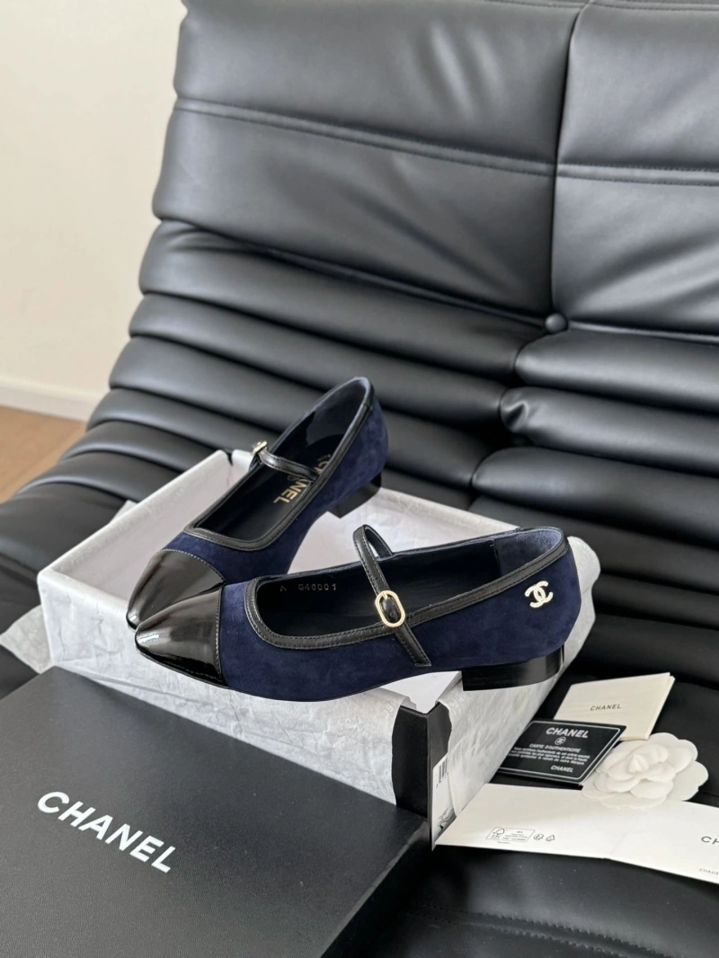 Soft Chxnxl Flat Shoes 126315