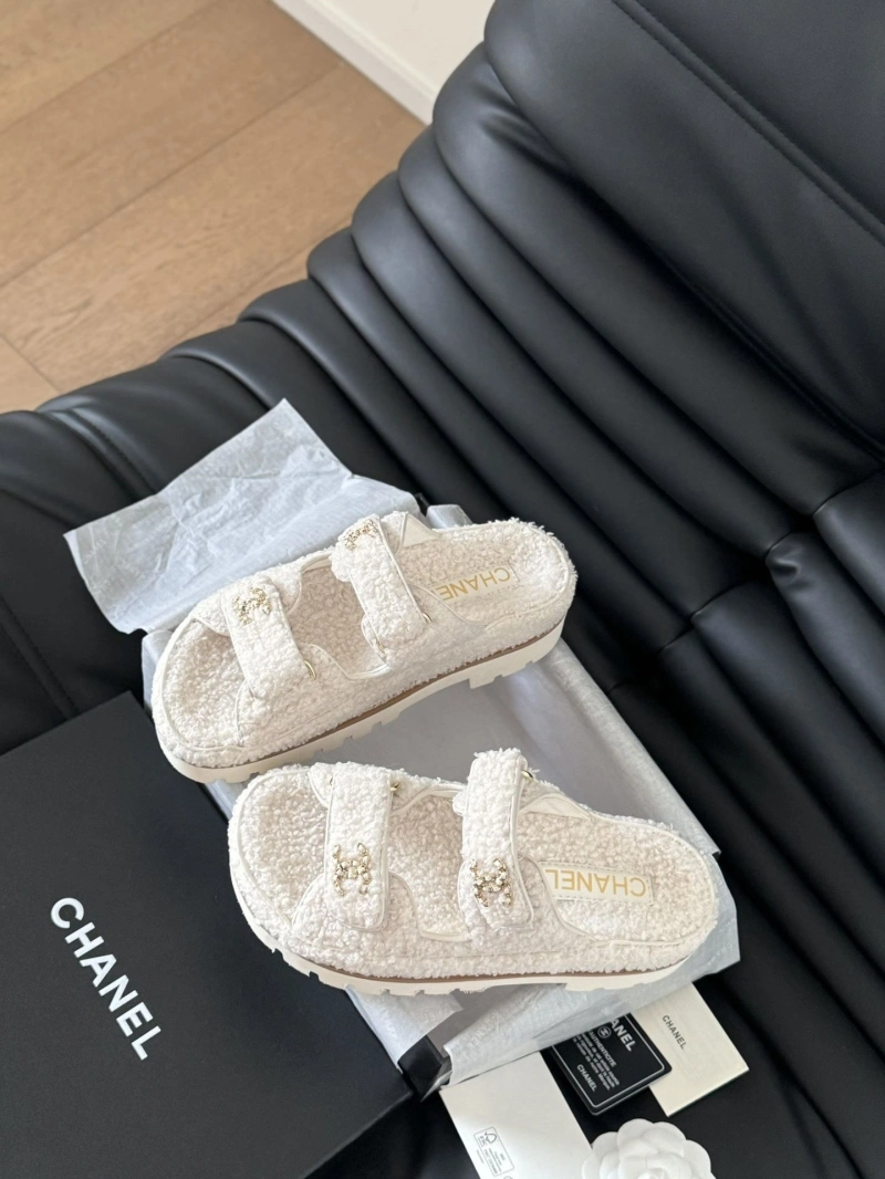 Chxnxl Slippers Functional 126083