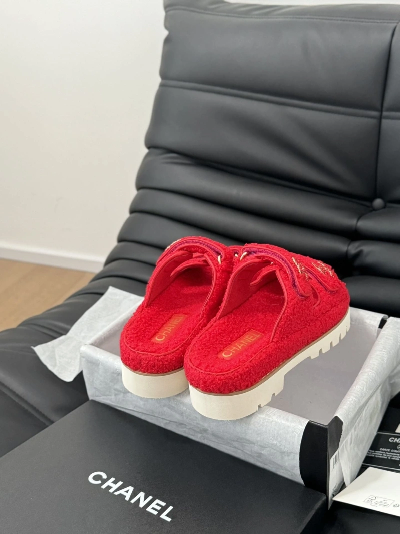 Chxnxl Slippers Vibrant 126074