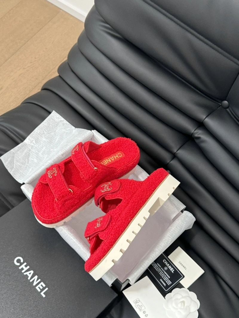 Chxnxl Slippers Vibrant 126074