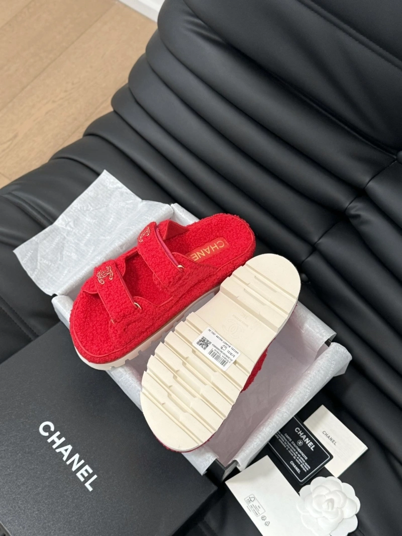 Chxnxl Slippers Vibrant 126074