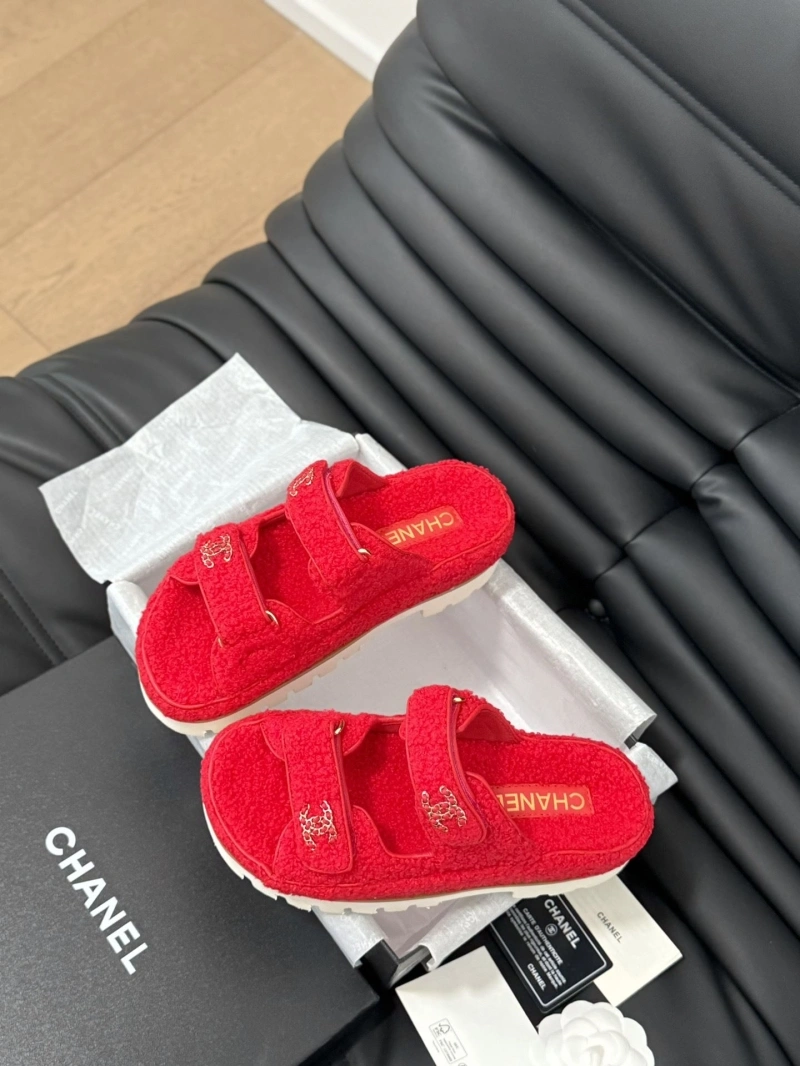 Chxnxl Slippers Vibrant 126074