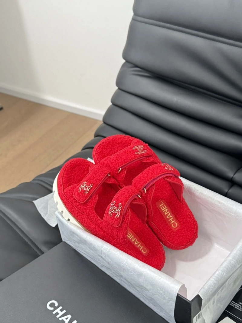 Chxnxl Slippers Vibrant 126074