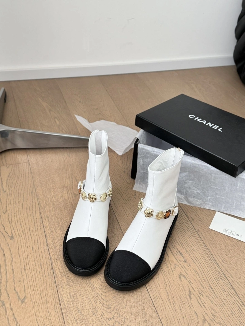 Stylish Chxnxl Boots 126426