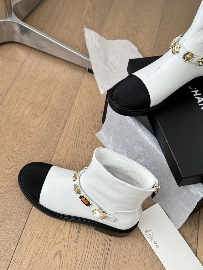 Stylish Chxnxl Boots 126426