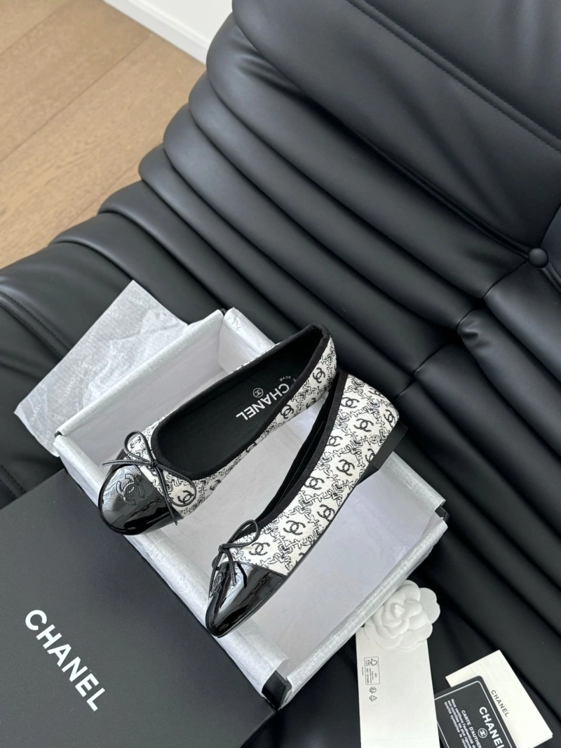 SportInspired Chxnxl Flat Shoes 126306