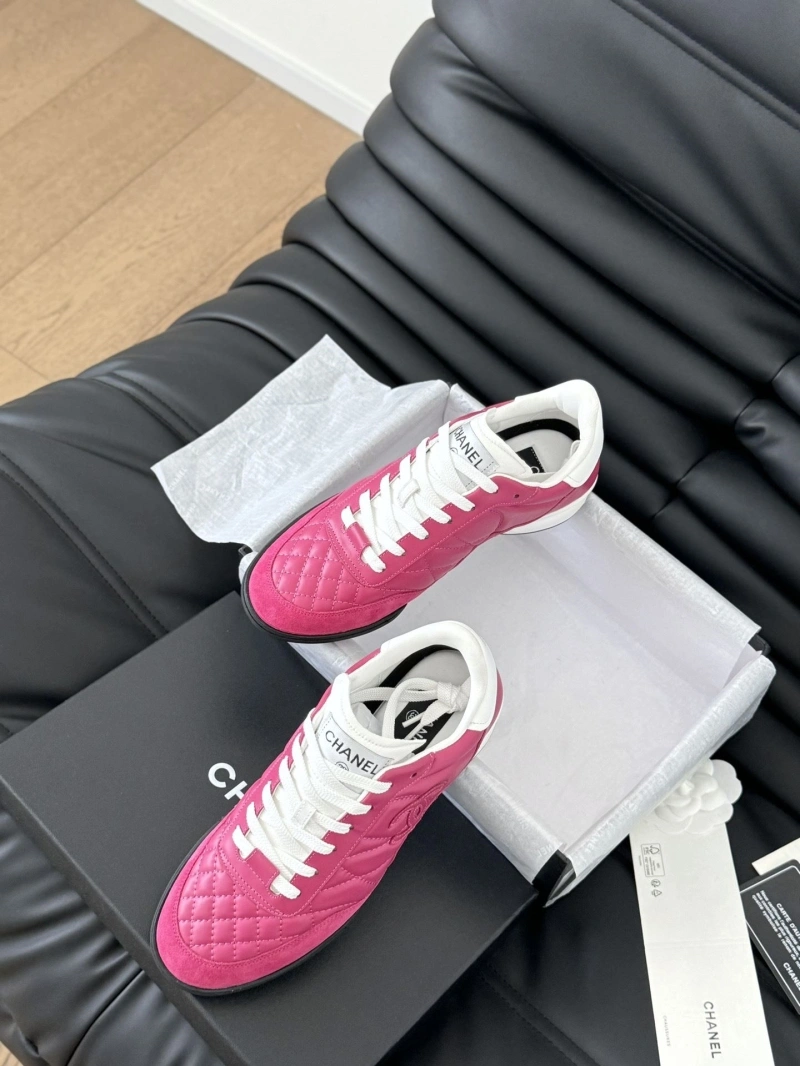 Elegant Chxnxl Sneakers 125919