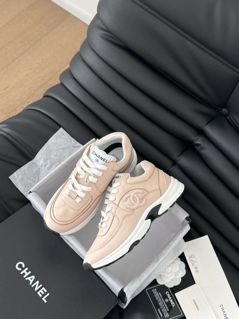 Fashionable Chxnxl Sneakers 125921