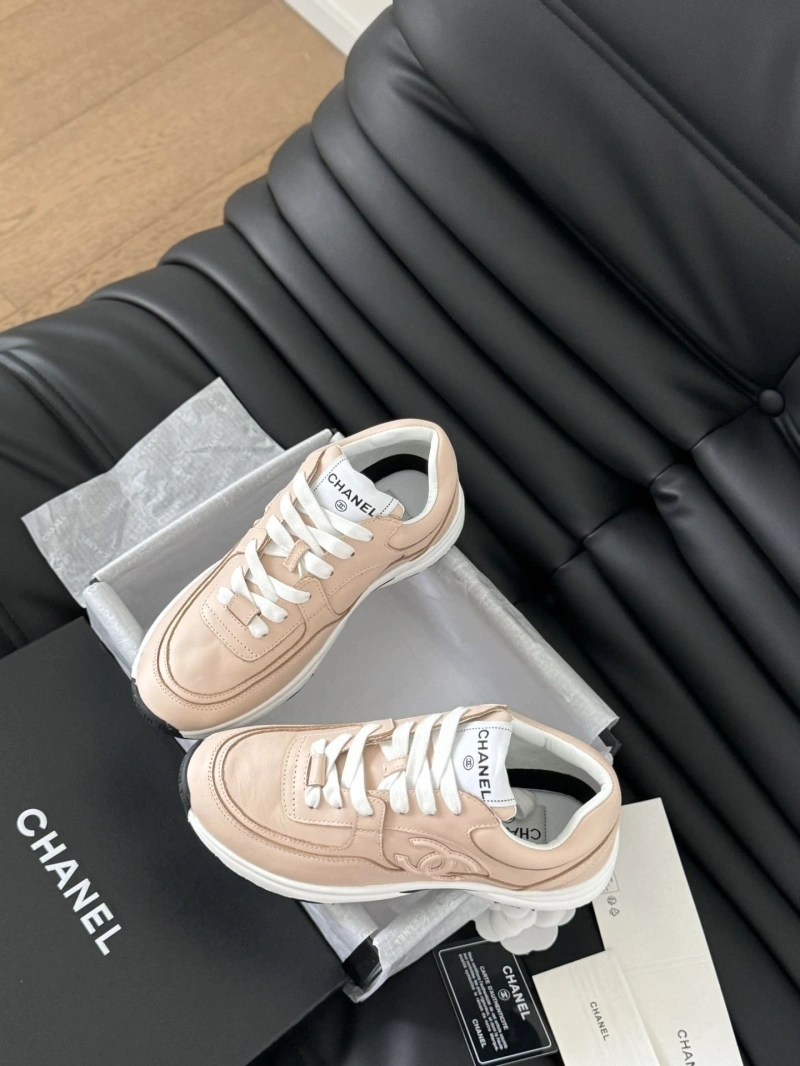 Fashionable Chxnxl Sneakers 125921