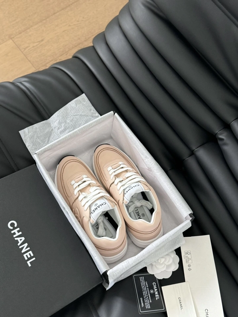 Fashionable Chxnxl Sneakers 125921