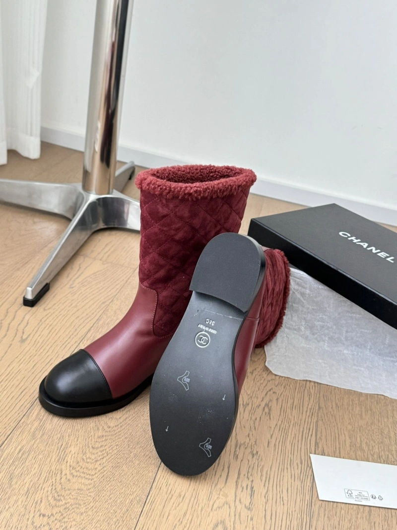 Flexible Chxnxl Boots 126421