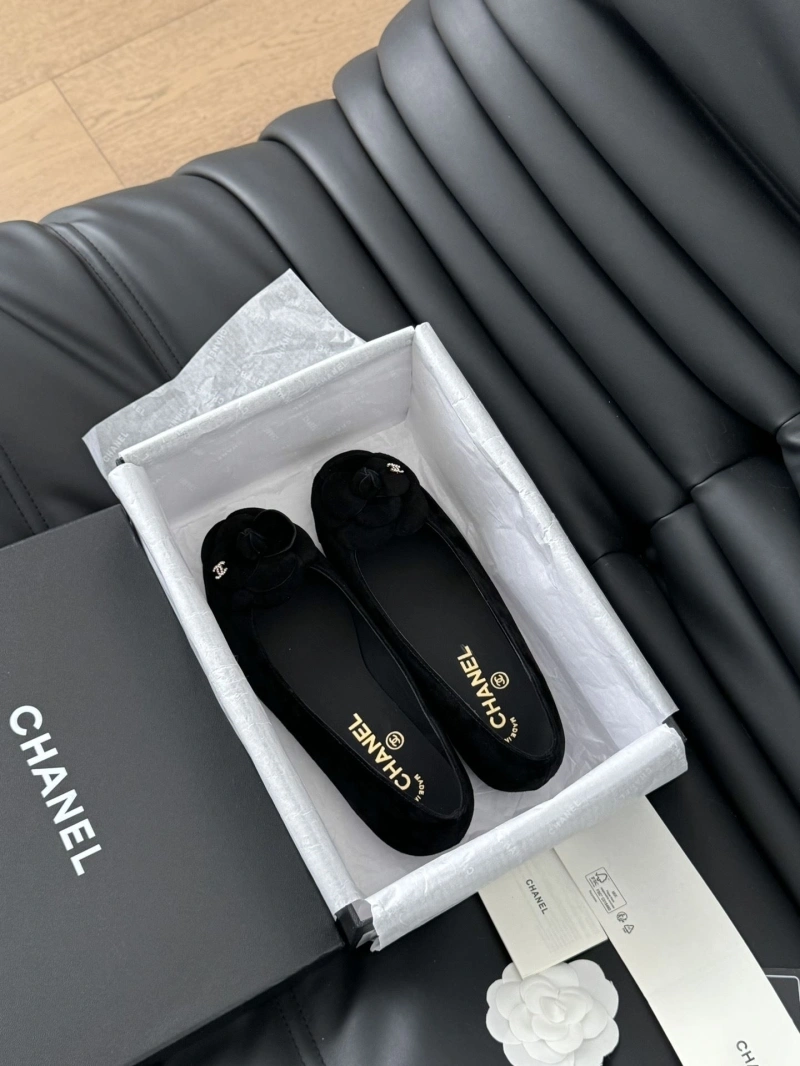 NewStyle Chxnxl Flat Shoes 126295
