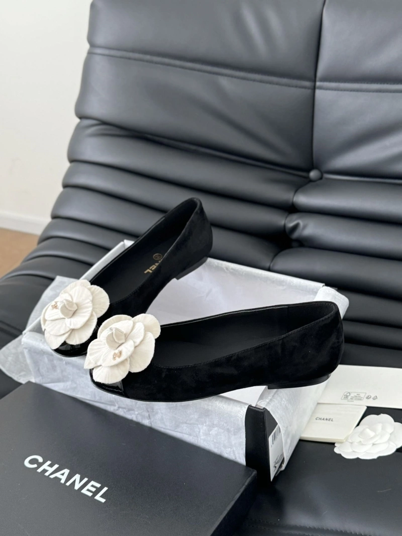 Sleek Chxnxl Flat Shoes 126299