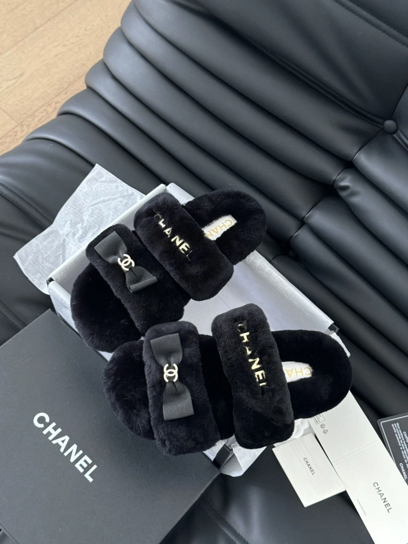 Comfortable Chxnxl Slippers 126070