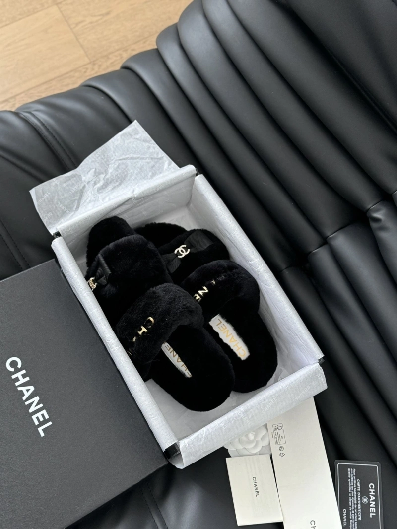 Comfortable Chxnxl Slippers 126070