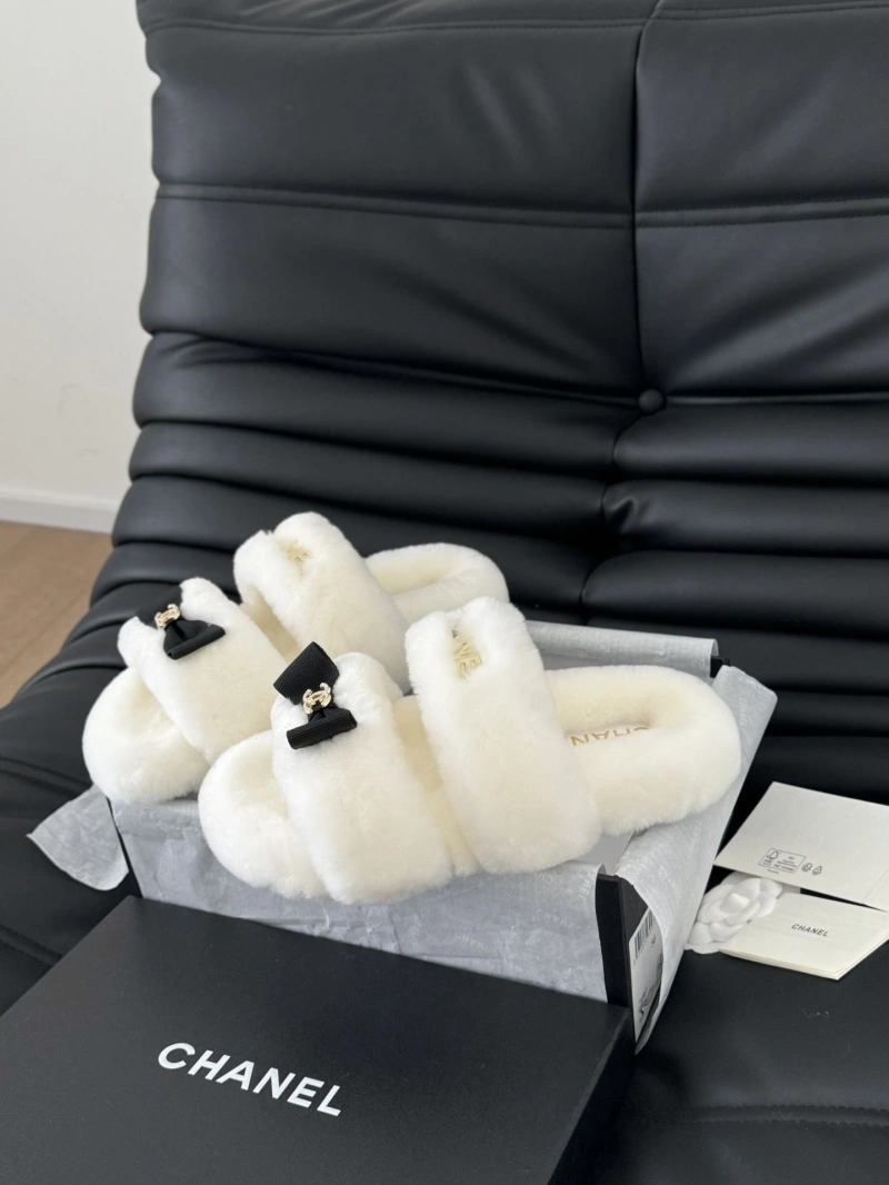 Chxnxl Slippers UrbanStyle 126045