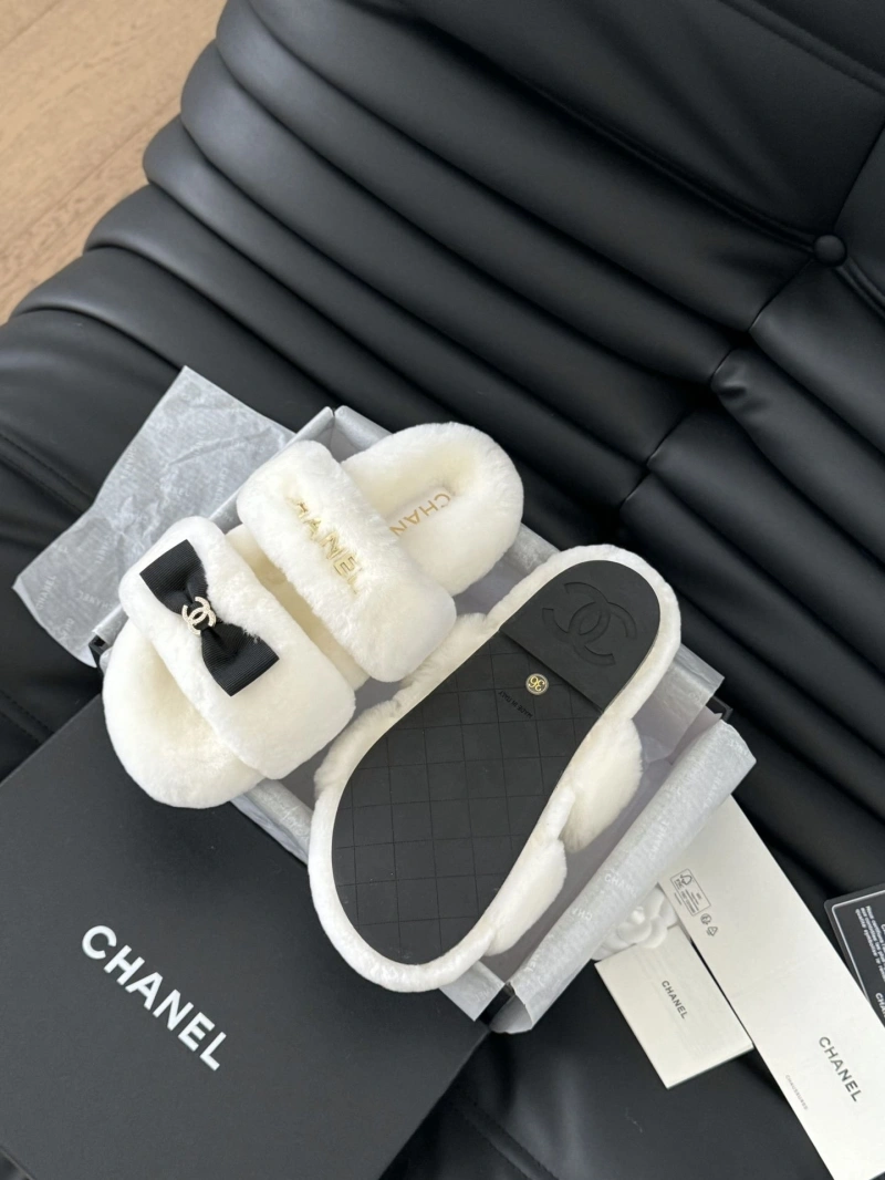 Chxnxl Slippers UrbanStyle 126045