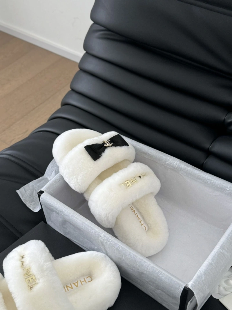 Chxnxl Slippers UrbanStyle 126045
