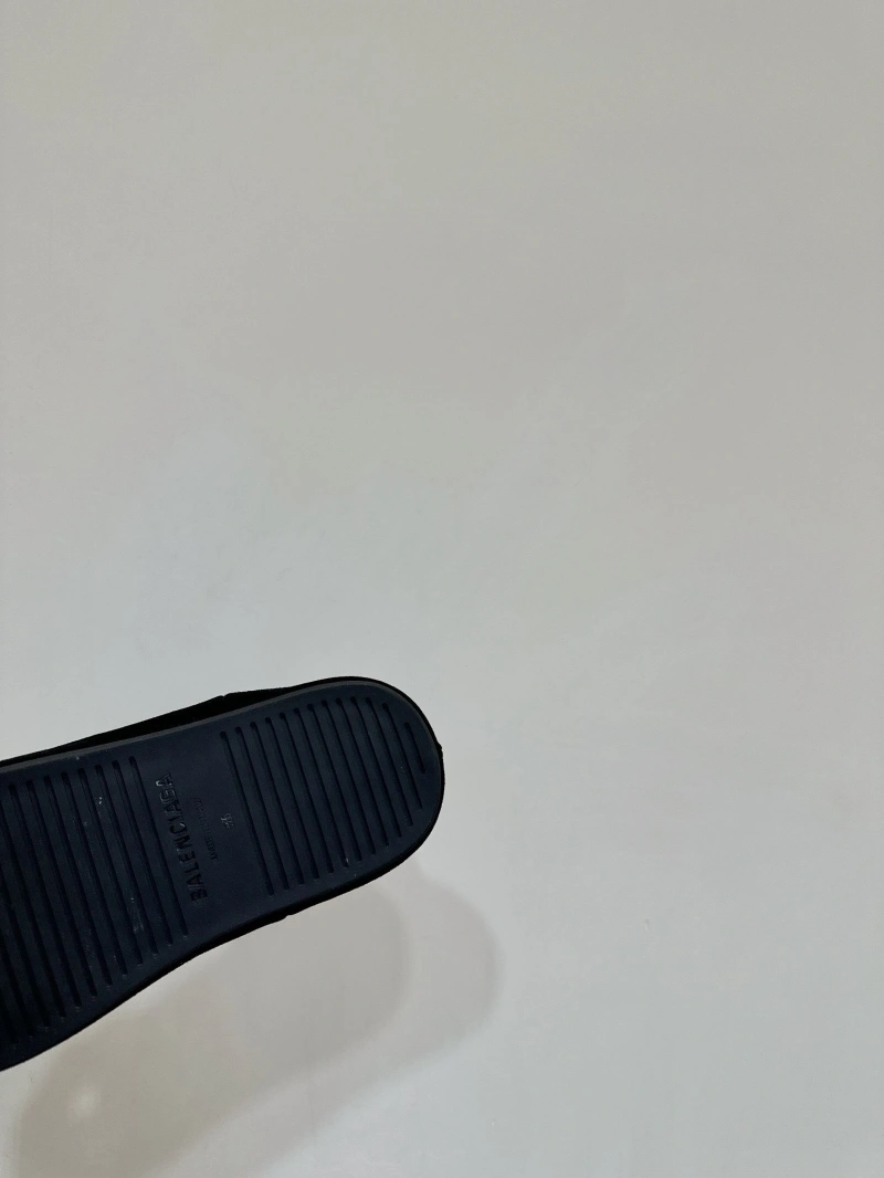 Bxlxnciaga Slippers Classic 109691