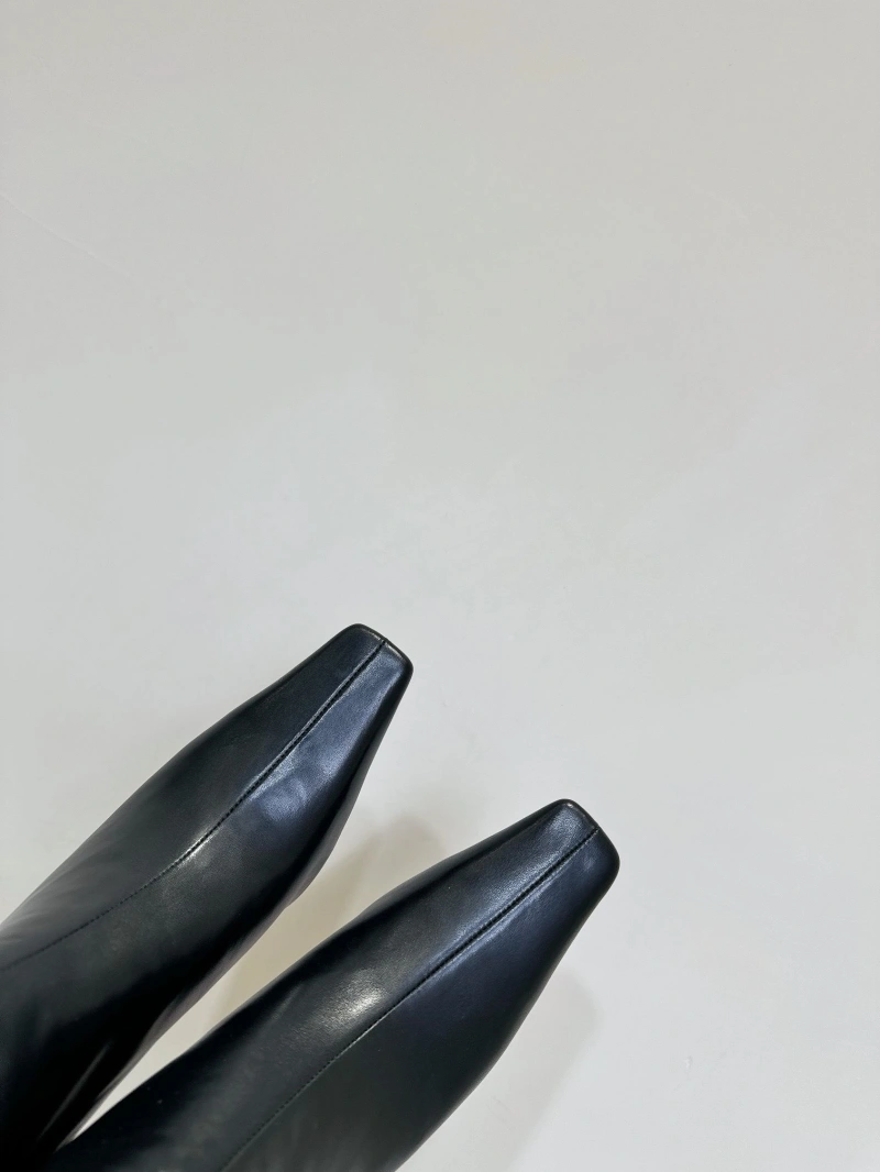 Comfortable Othxr Boots 215204
