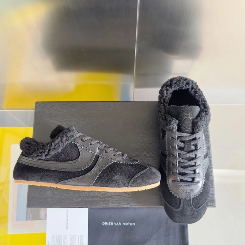 Soft Othxr Sneakers 214582