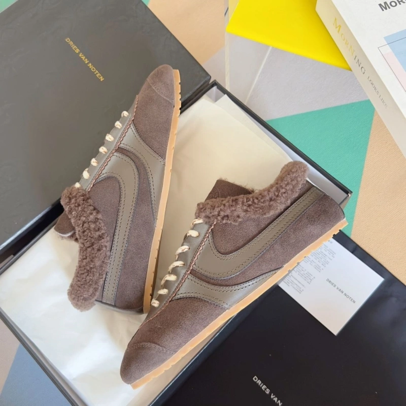 Trendsetting Othxr Sneakers 214579