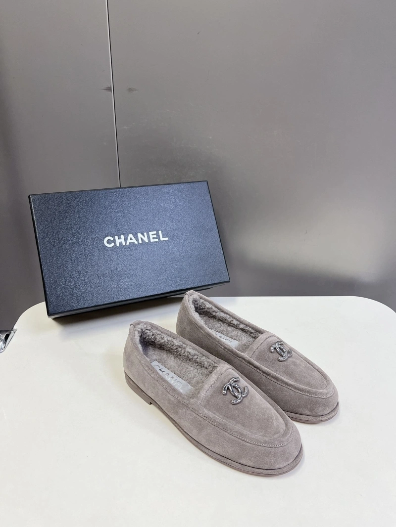 Bold Chxnxl Leather Shoes 126261