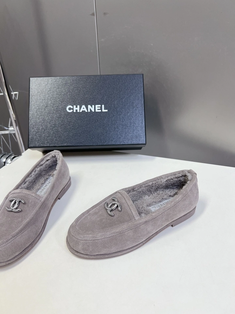 Bold Chxnxl Leather Shoes 126261