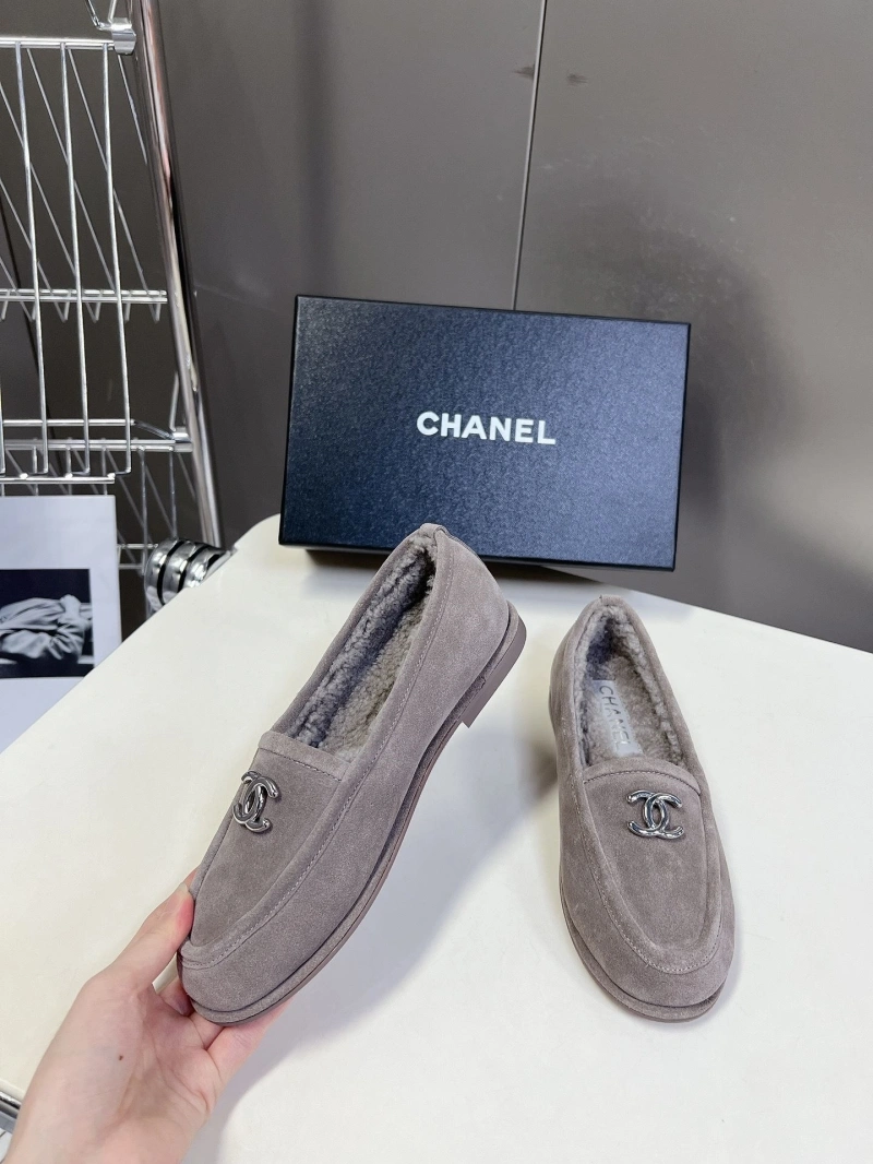Bold Chxnxl Leather Shoes 126261