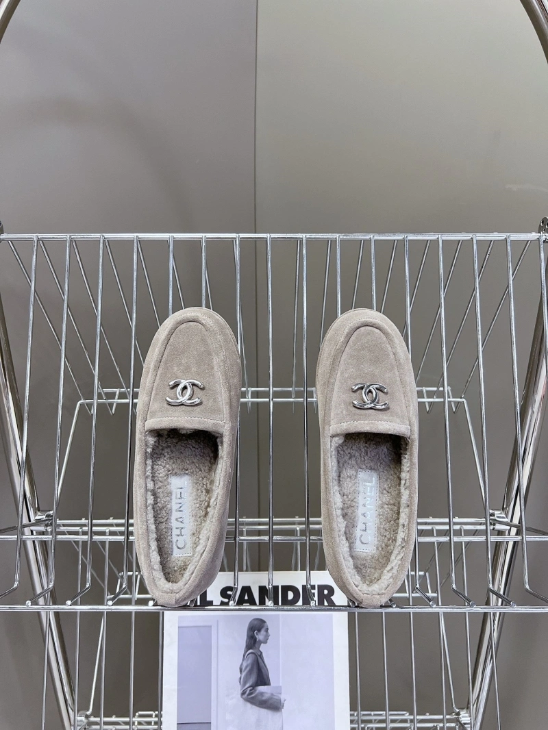 Bold Chxnxl Leather Shoes 126261