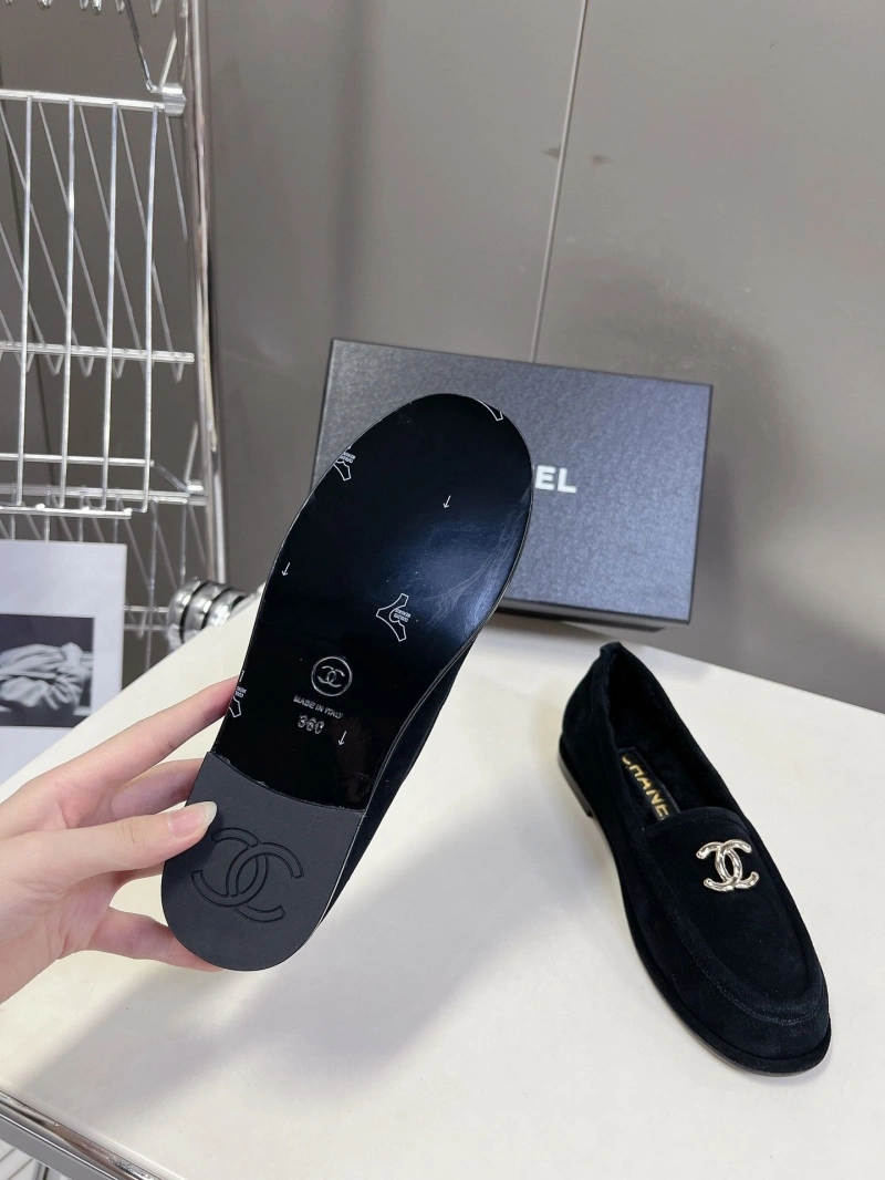 Versatile Chxnxl Leather Shoes 126252