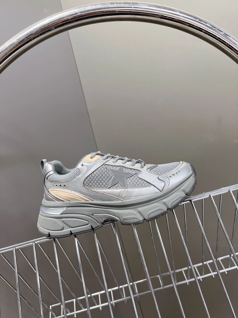 Soft Othxr Sneakers 214575