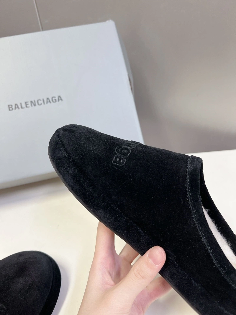 Bxlxnciaga Slippers Minimalist 109695