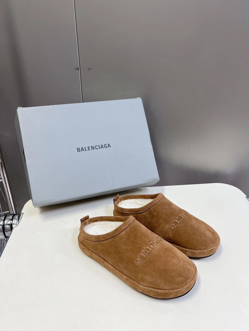 EasyMatch Bxlxnciaga Slippers 109699