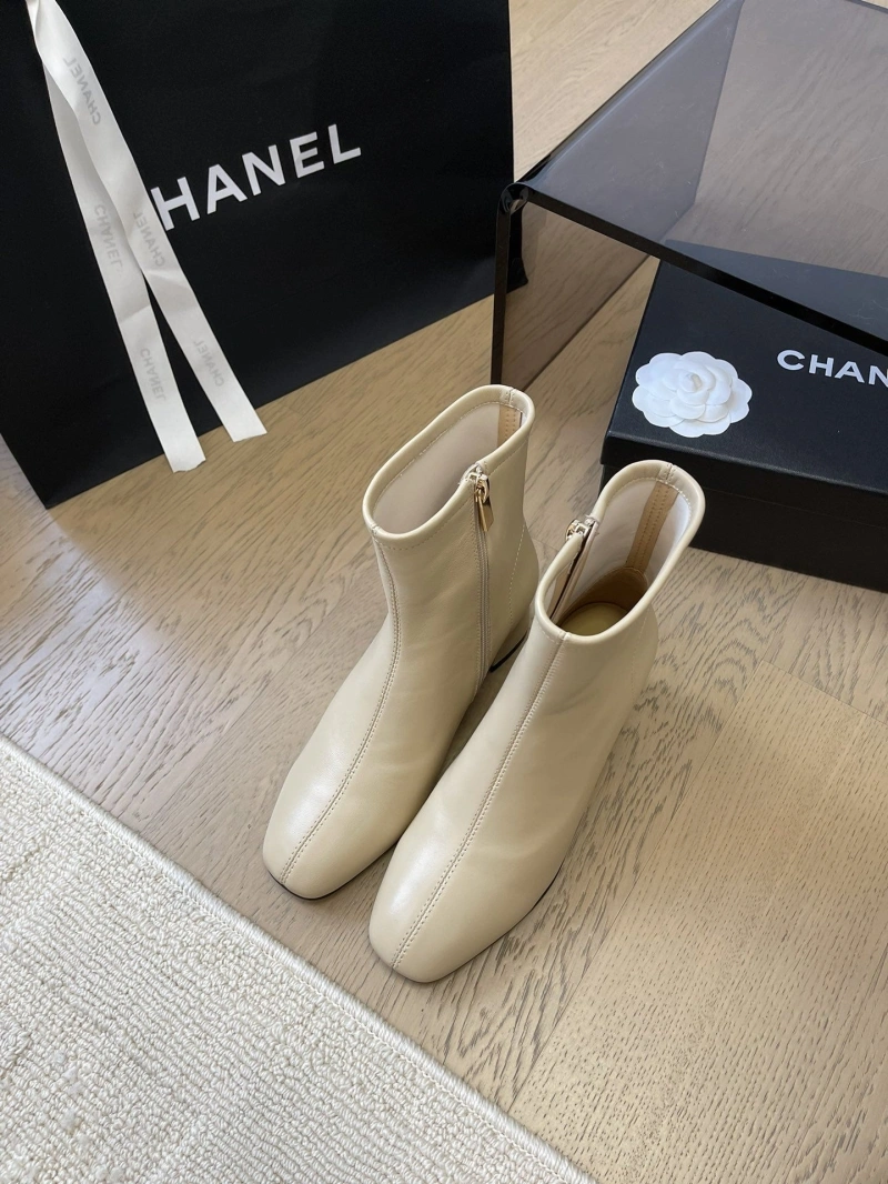 Timeless Chxnxl Boots 126414