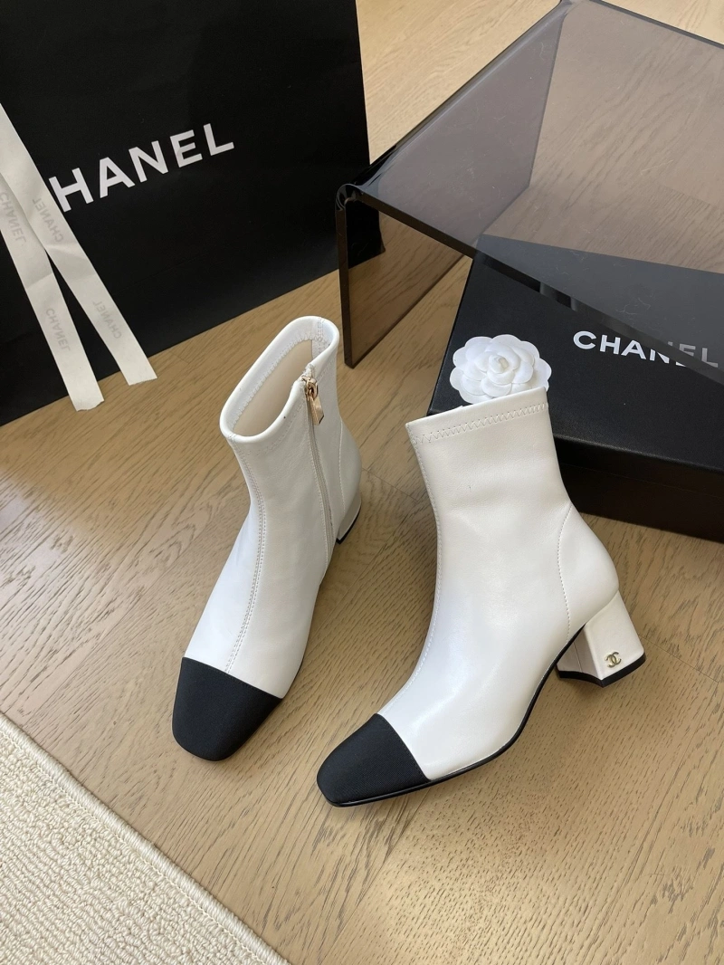 Flexible Chxnxl Boots 126413