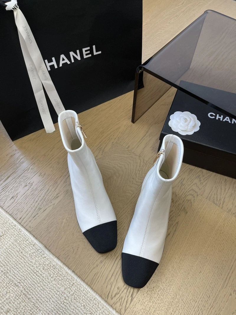 Flexible Chxnxl Boots 126413