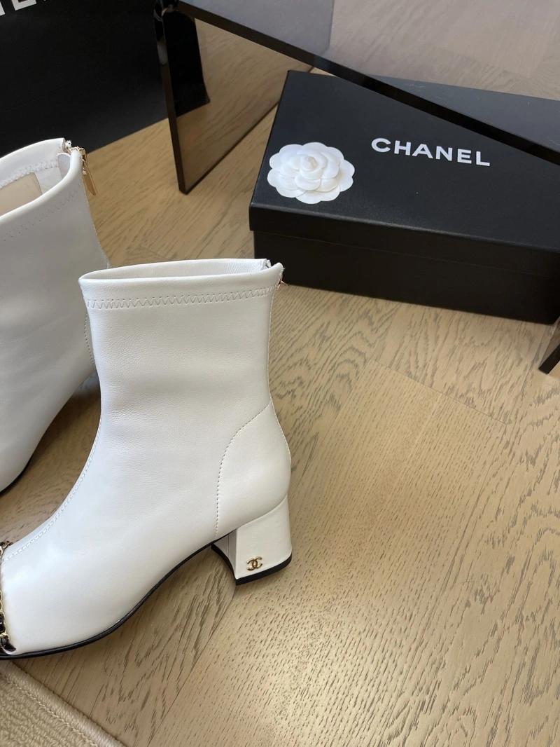 Sophisticated Chxnxl Boots 126394