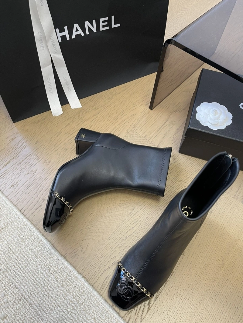 EyeCatching Chxnxl Boots 126387