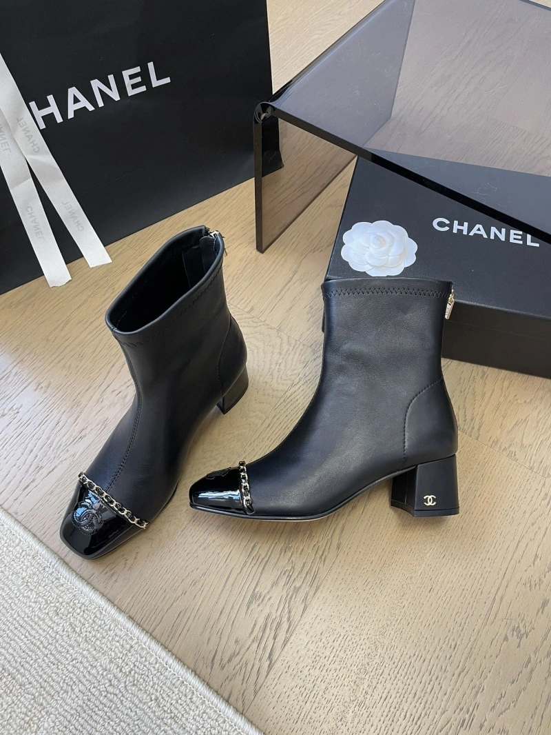 EyeCatching Chxnxl Boots 126387