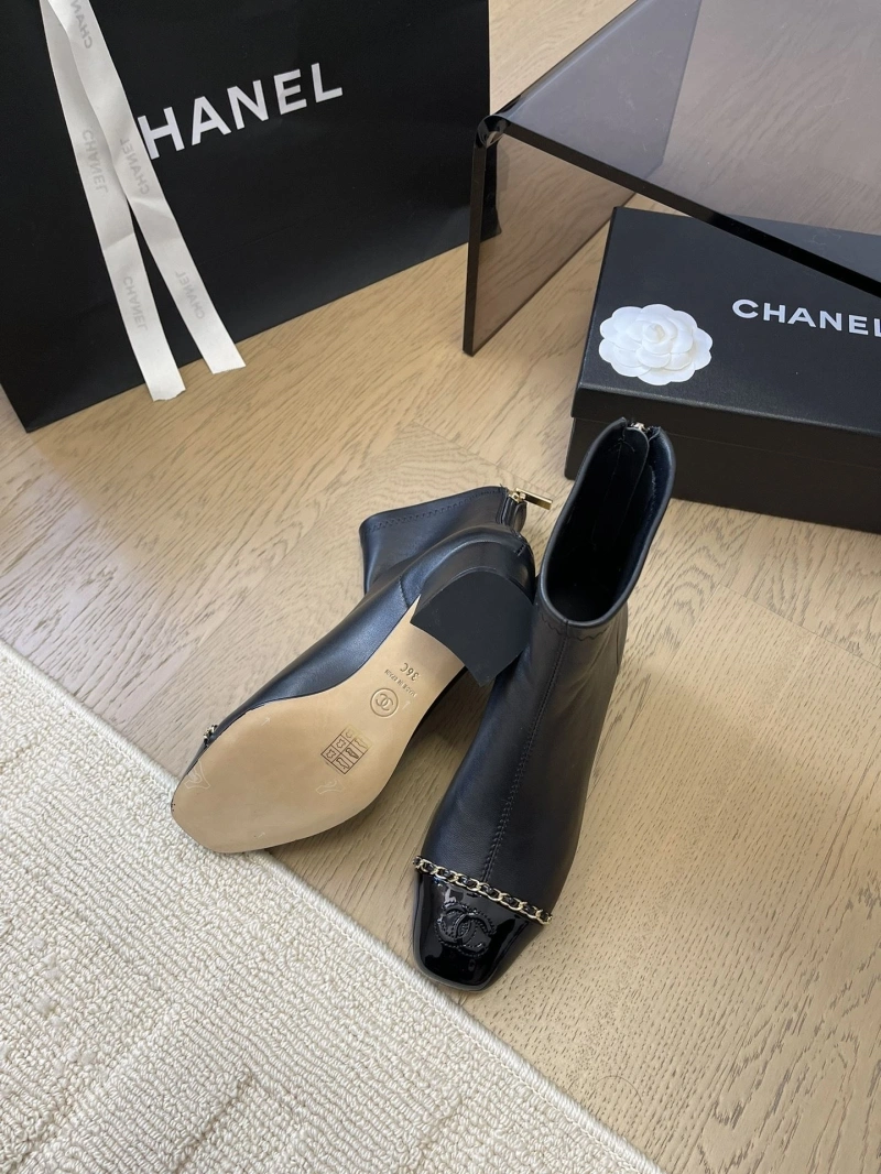 EyeCatching Chxnxl Boots 126387