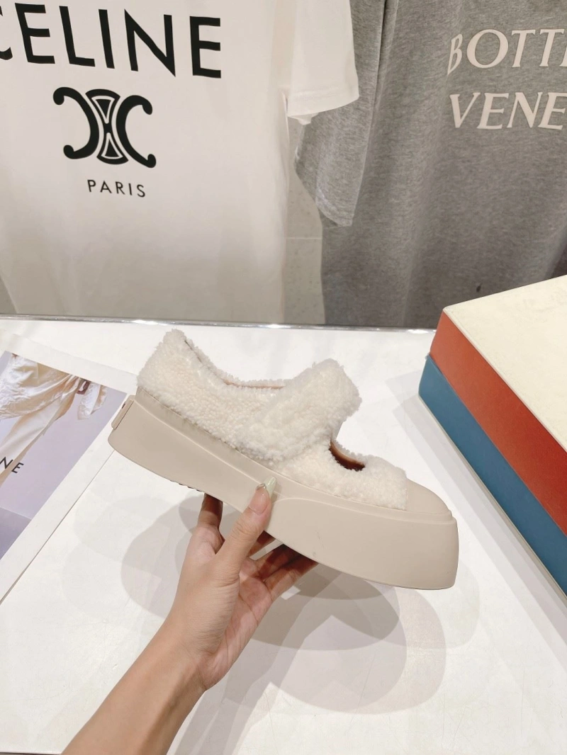 Soft Othxr Sneakers 214547