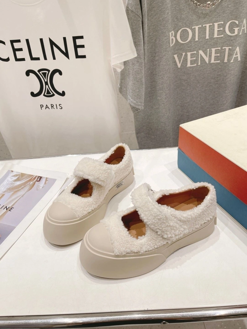 Soft Othxr Sneakers 214547