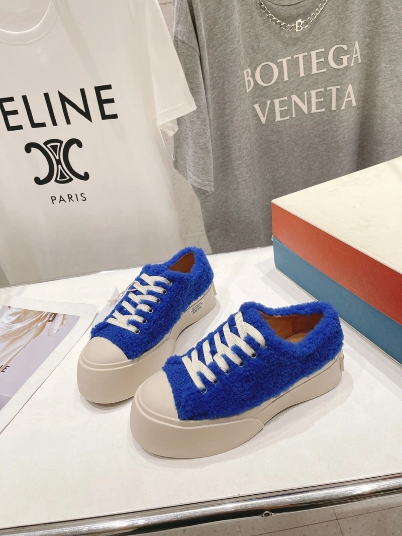 NewStyle Othxr Sneakers 214558