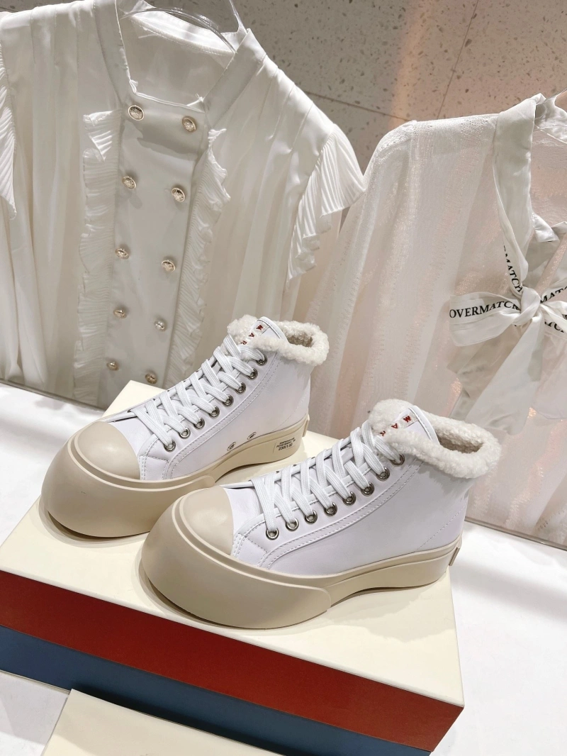 AllSeason Othxr Sneakers 214539