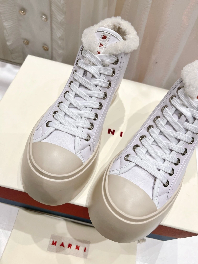 AllSeason Othxr Sneakers 214539