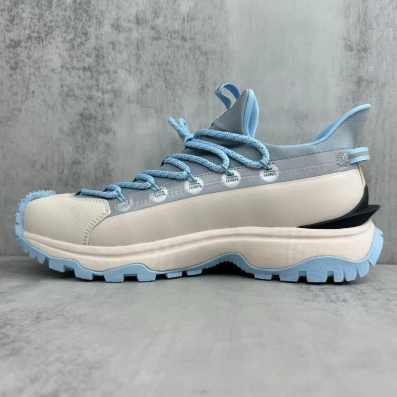 Flexible Mxnclxr Sneakers 197601