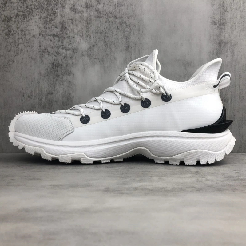Mxnclxr Sneakers Bold 197596