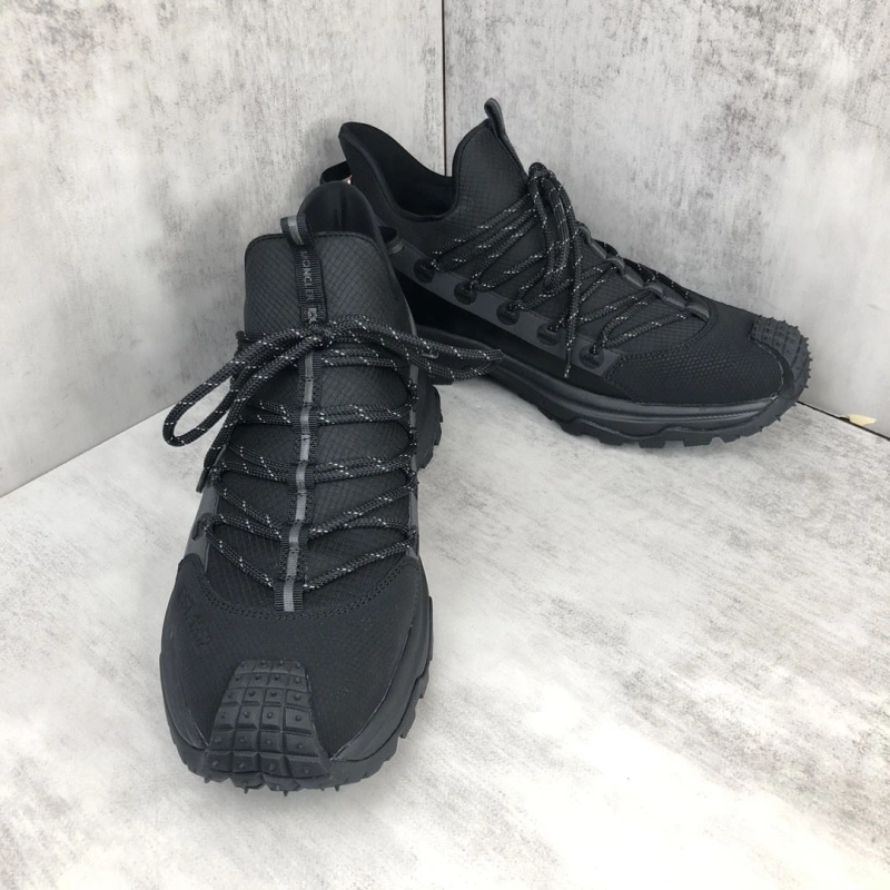AllSeason Mxnclxr Sneakers 197600